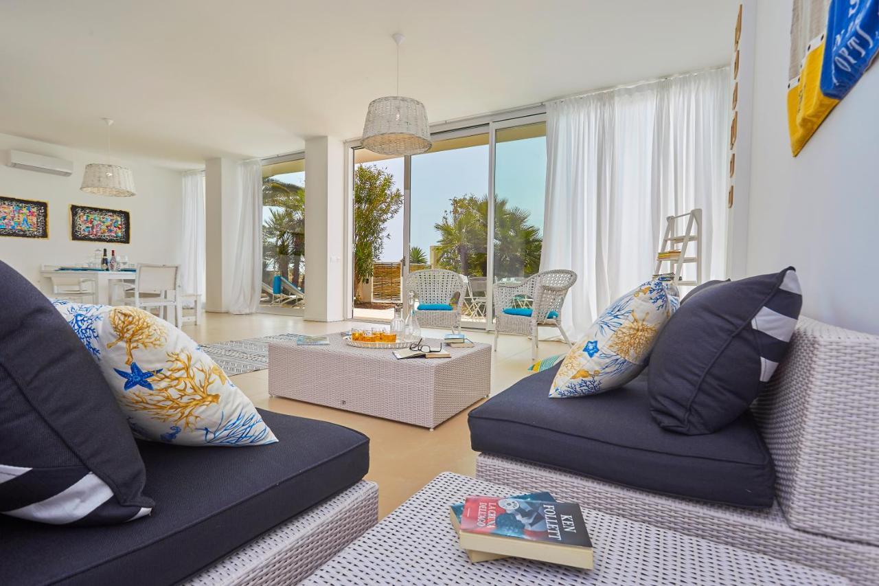 הוילה פונטנה ביאנקה Casa Sugli Scogli מראה חיצוני תמונה