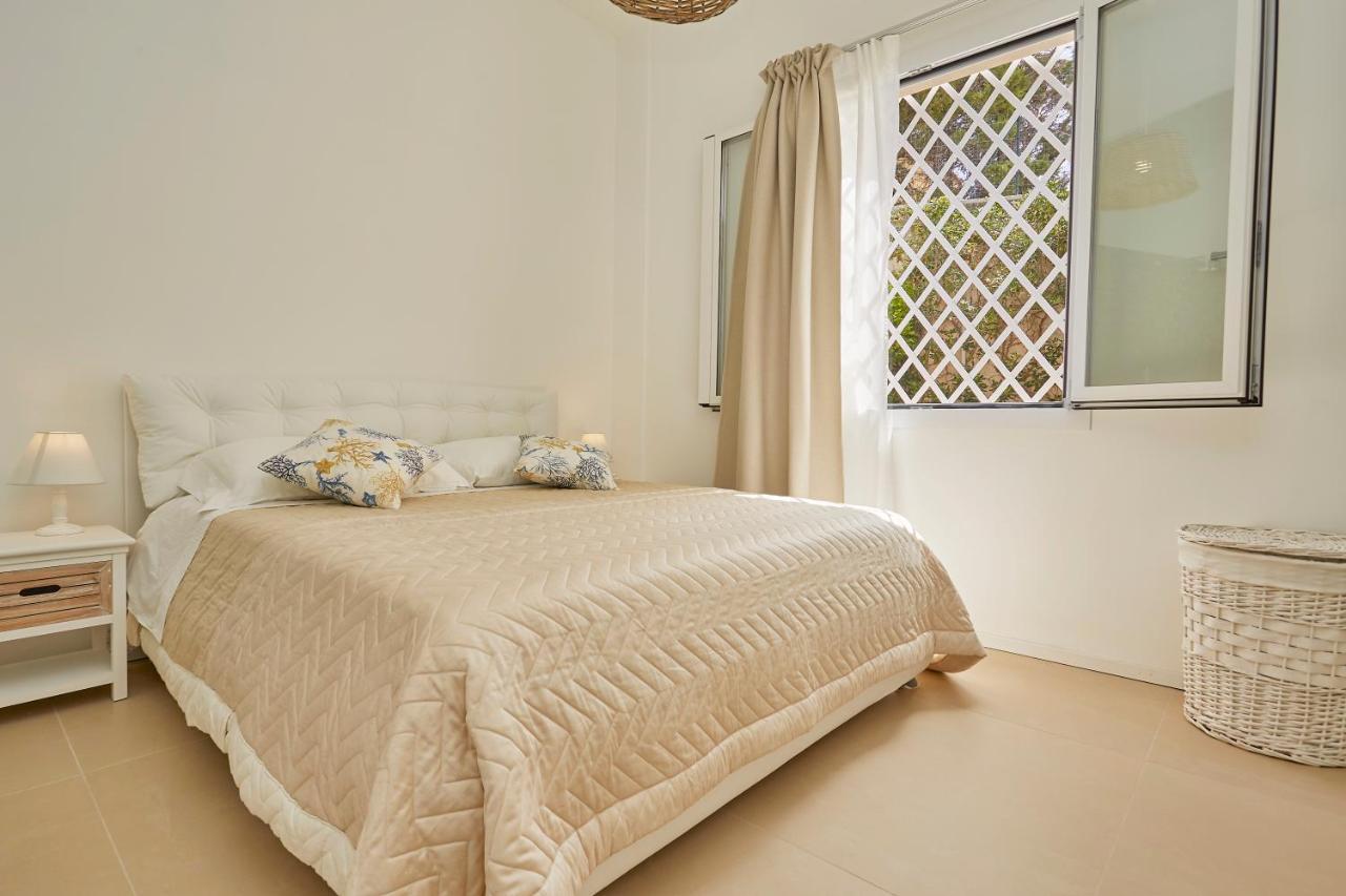 הוילה פונטנה ביאנקה Casa Sugli Scogli מראה חיצוני תמונה